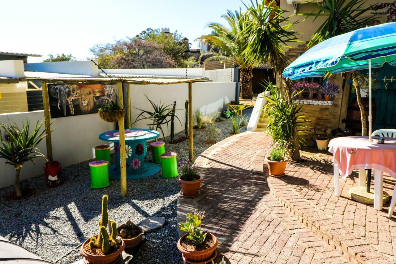 John-Lou'S One-Bedroom Apartment Windhoek Exterior foto